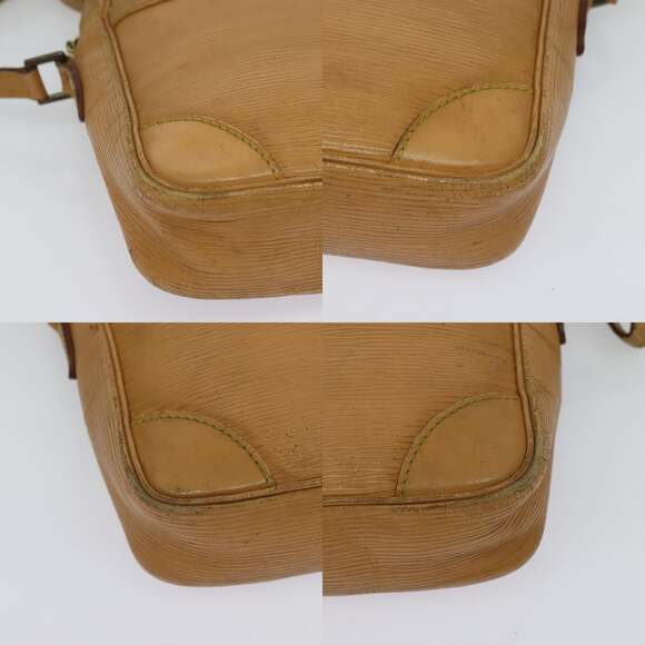 LOUIS VUITTON Epi Danube Shoulder Bag Beige M11910 - Picture 10 of 13